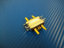 Sub-D konektor,2+5 pinů. Až pro 5 serv.